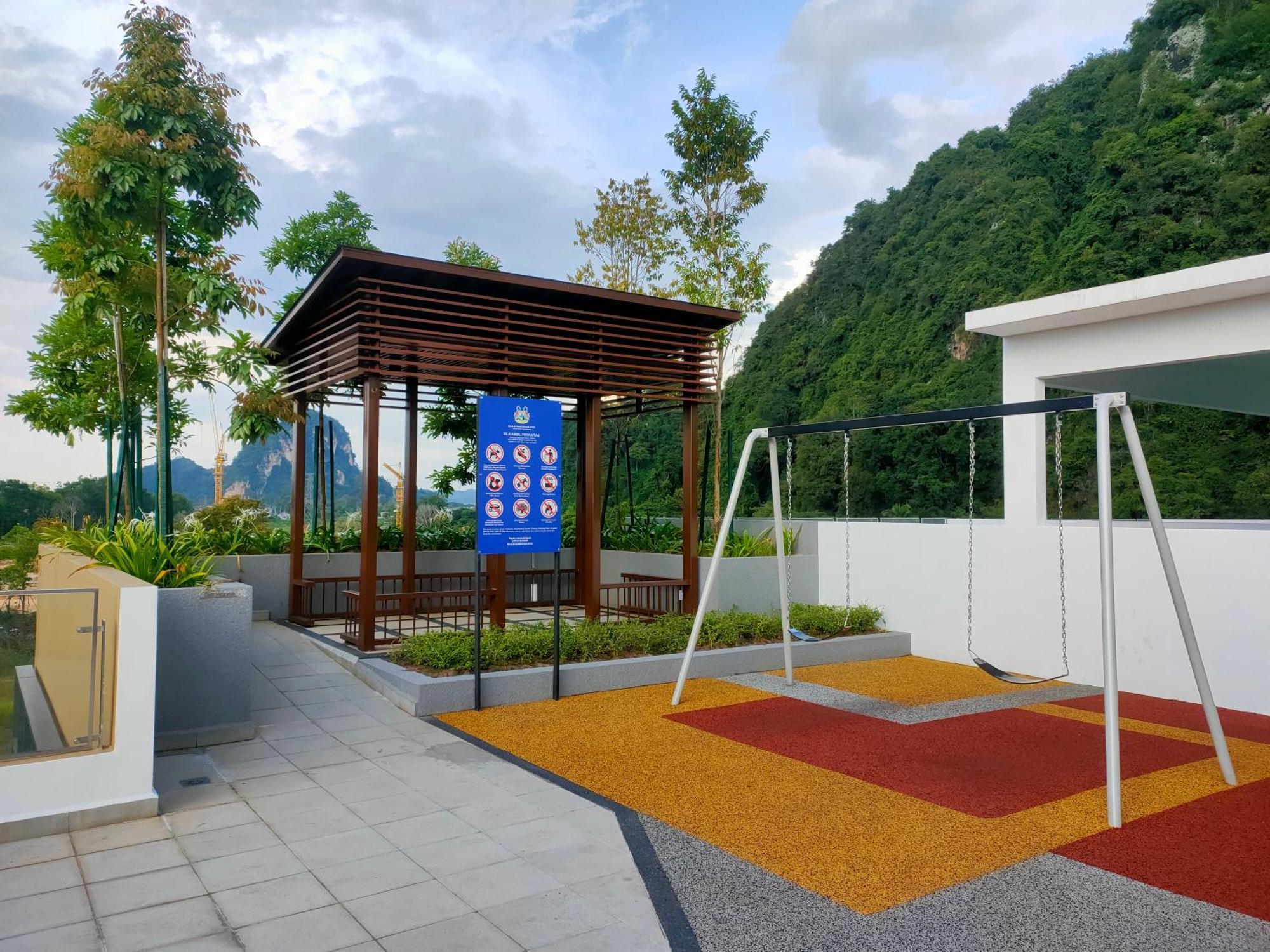 Apartment Onsen @ Lost World Of